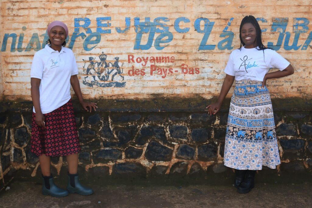 bijdrage koninkrijk der Nederlanden Gevangenis Gevangenen balspel spelen bal gedetineerden jongeren vrouwen Bukavu Oost-Congo DR Congo stichiting Adavoc gevangenenbezoek juridische hulp aan gevangenen rijst zeep voor gevangenen